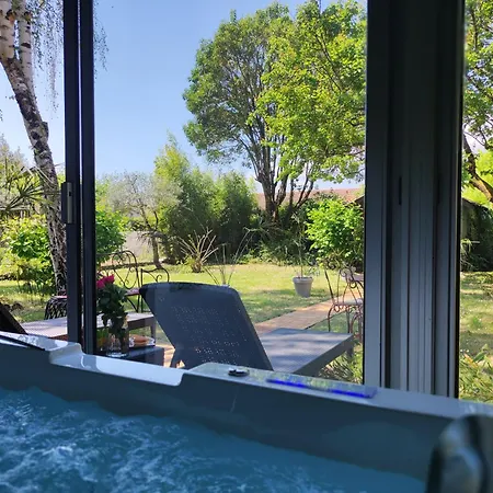Villa Nuit Insolite Avec Privatif A Agen *