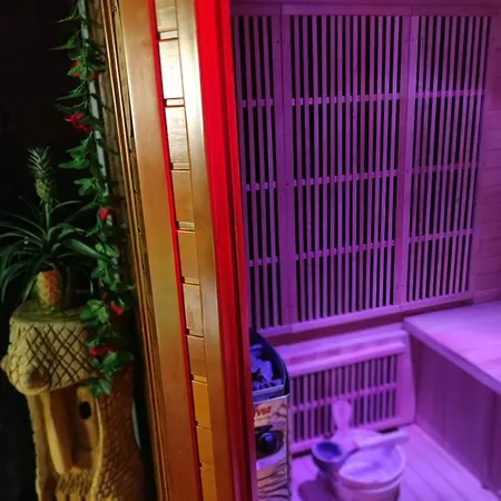 Nuit Insolite Avec Privatif A Agen Villa *
